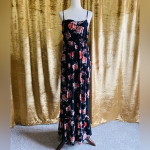 Black Maxi Dress w/ Pink Roses, Soft, Keyhole Back Tie, Ruffle Hem